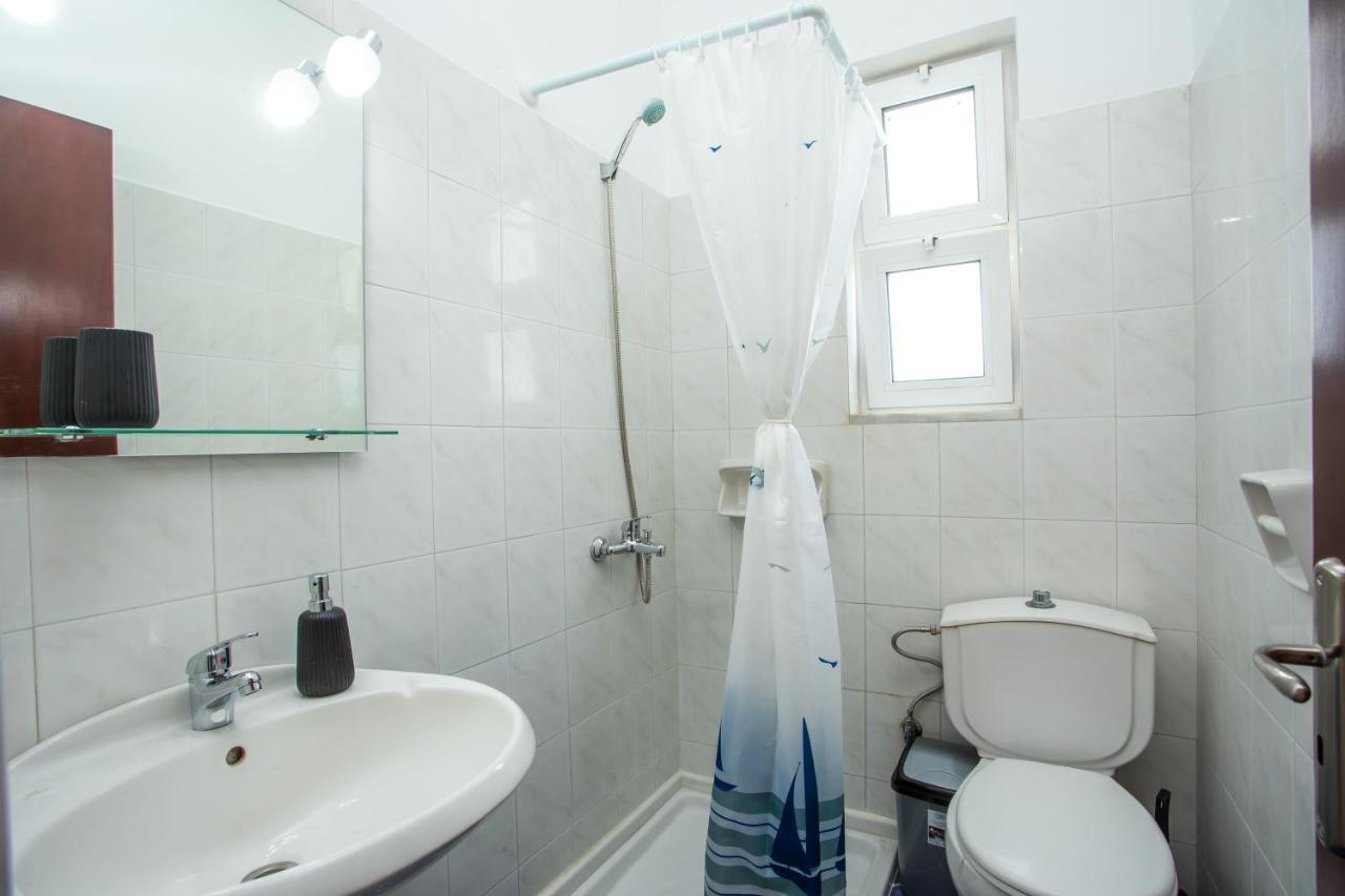 Economisa Apartments Ialysos  Dış mekan fotoğraf